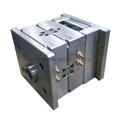 Customizable Rapid Prototype Tooling in P20 Steel for Acrylic Parts