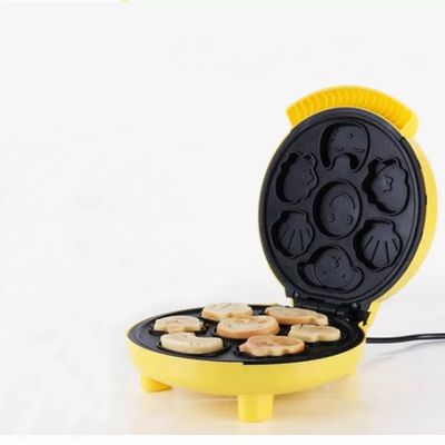 Customized Design 2 In 1 Mini Electric Pancake Maker And Crepe With Pancake Maker Pan For Die Casting